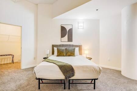 אינדיאנפוליס Cozysuites - 2Br With Direct Skybridge Access #1 מראה חיצוני תמונה